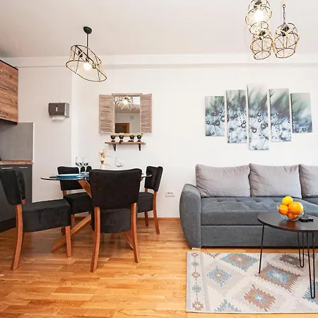 アパート Apt. Kop For