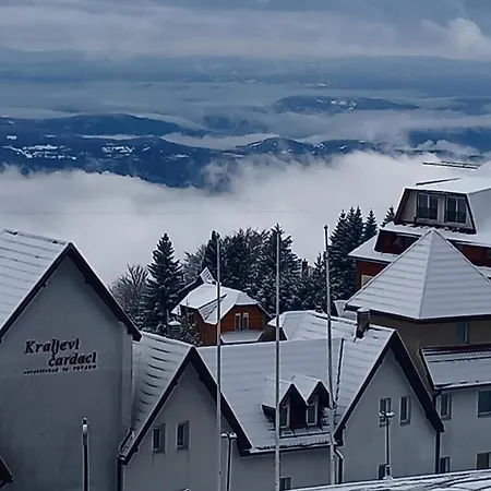 アパート Apt. Kop For